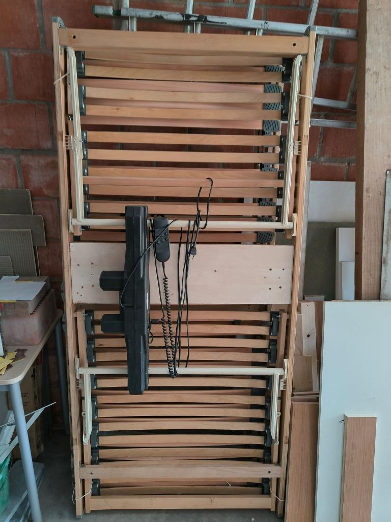 Elektrisch verstelbare bedbodems, Huis en Inrichting, Slaapkamer | Matrassen en Bedbodems, Ophalen, 90 cm, Zo goed als nieuw, Bedbodem