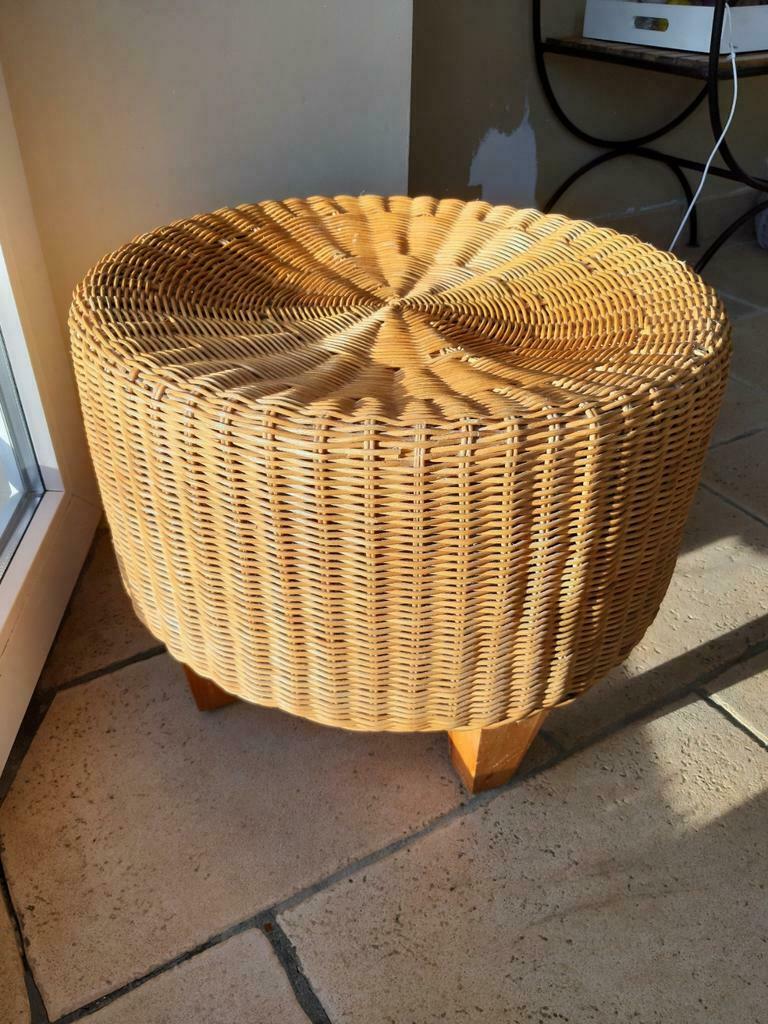 Pouf en rotin, Enlèvement, Comme neuf