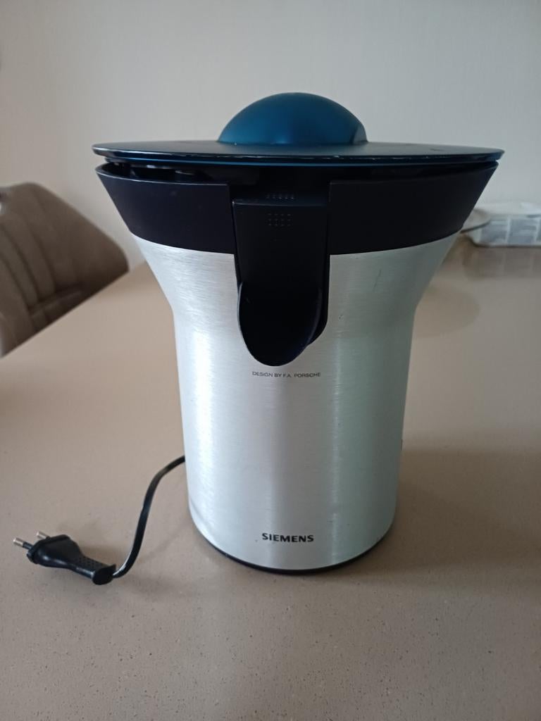 Fruitpers merk Siemens, Ophalen, Zo goed als nieuw