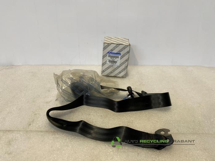 Veiligheidsgordel Insteek Midden-voor van een Fiat Ducato, 12 maanden garantie, -, -, Nieuw