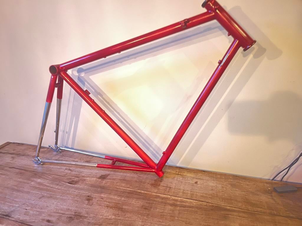 Rood normaal fietsframe – goede staat, Ophalen, Zo goed als nieuw, Overige merken