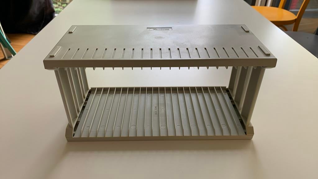 CD rekjes stapelbaar - 22 CD’s per rekje - voor 110 CD’s, Huis en Inrichting, Ophalen, Kunststof, 75 tot 150 discs, Zo goed als nieuw