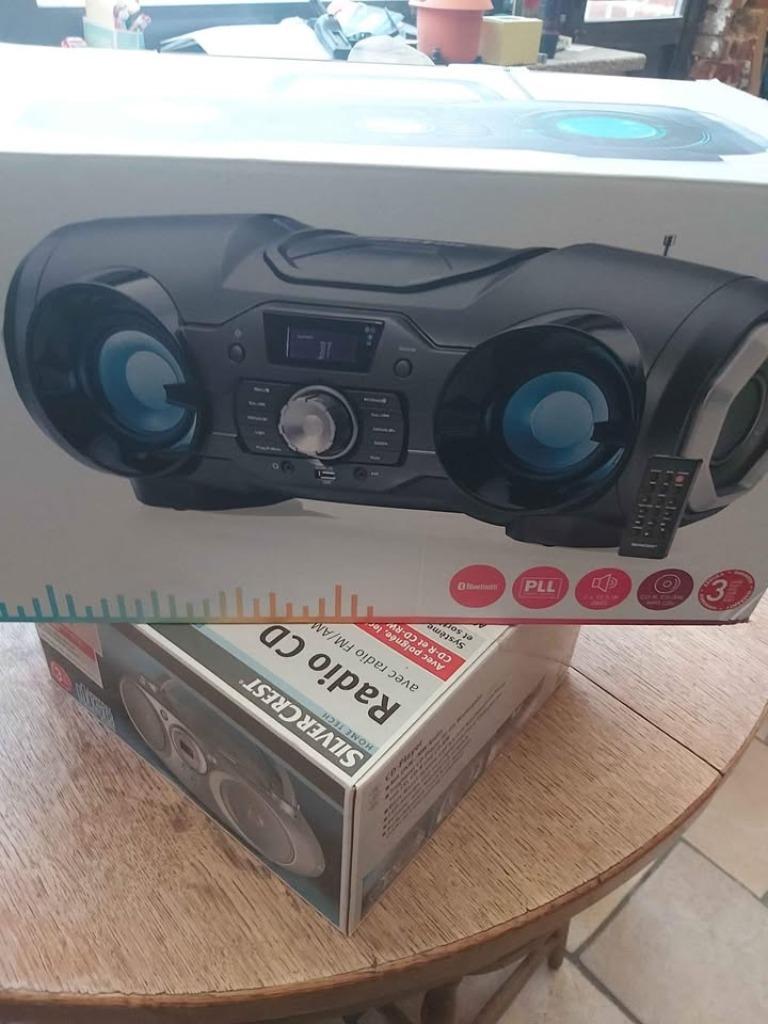 Radio CD avec Bluetooth et Usb ( voir descriptif ), Ophalen of Verzenden, Nieuw, Radio, Met cd-speler