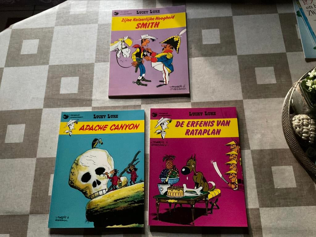 Lucky Luke . Verschillende strips aan 3,00 €/stuk, Ophalen of Verzenden