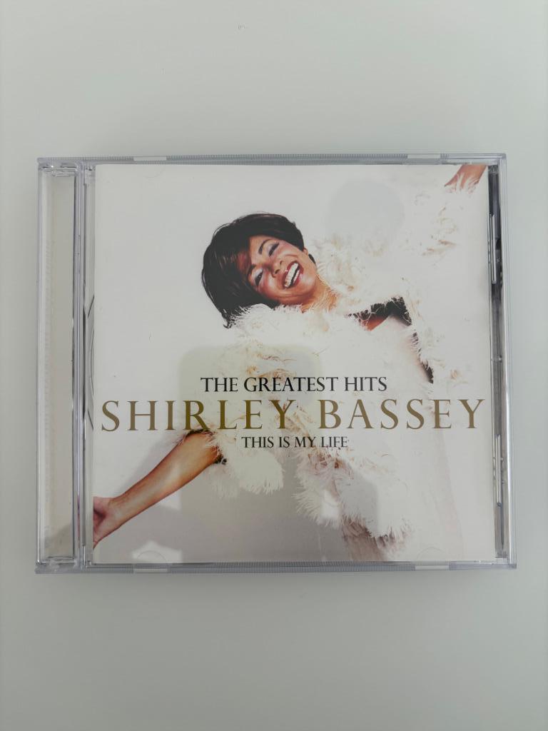 Shirley Bassey – The Greatest Hits (This Is My Life), Ophalen of Verzenden, Zo goed als nieuw