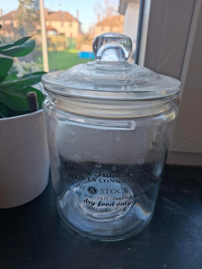 Grote glazen pot, Ophalen, Glas