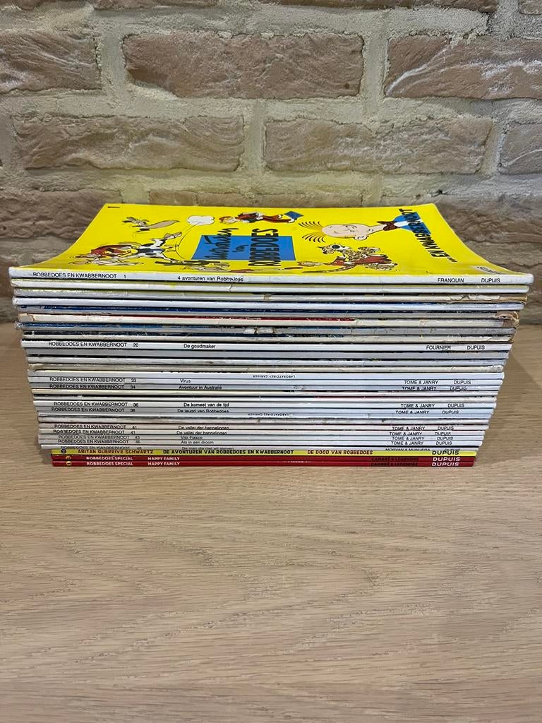 Robbedoes en Kwabbernoot + Robbedoes special, Meerdere stripboeken, Ophalen of Verzenden