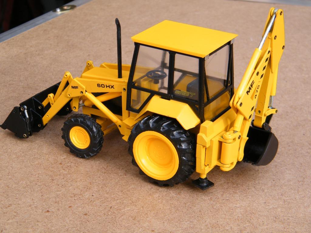 Massey Ferguson 60 HX - 1/35 Conrad, openbare werken TP MIB, Ophalen of Verzenden, Nieuw, Massey Ferguson
