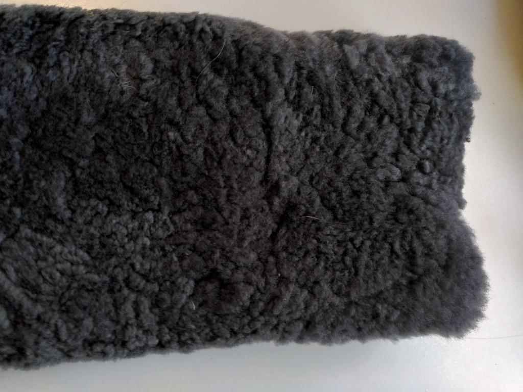 Fourreau de sangle en mouton véritable, Enlèvement ou Envoi, Comme neuf
