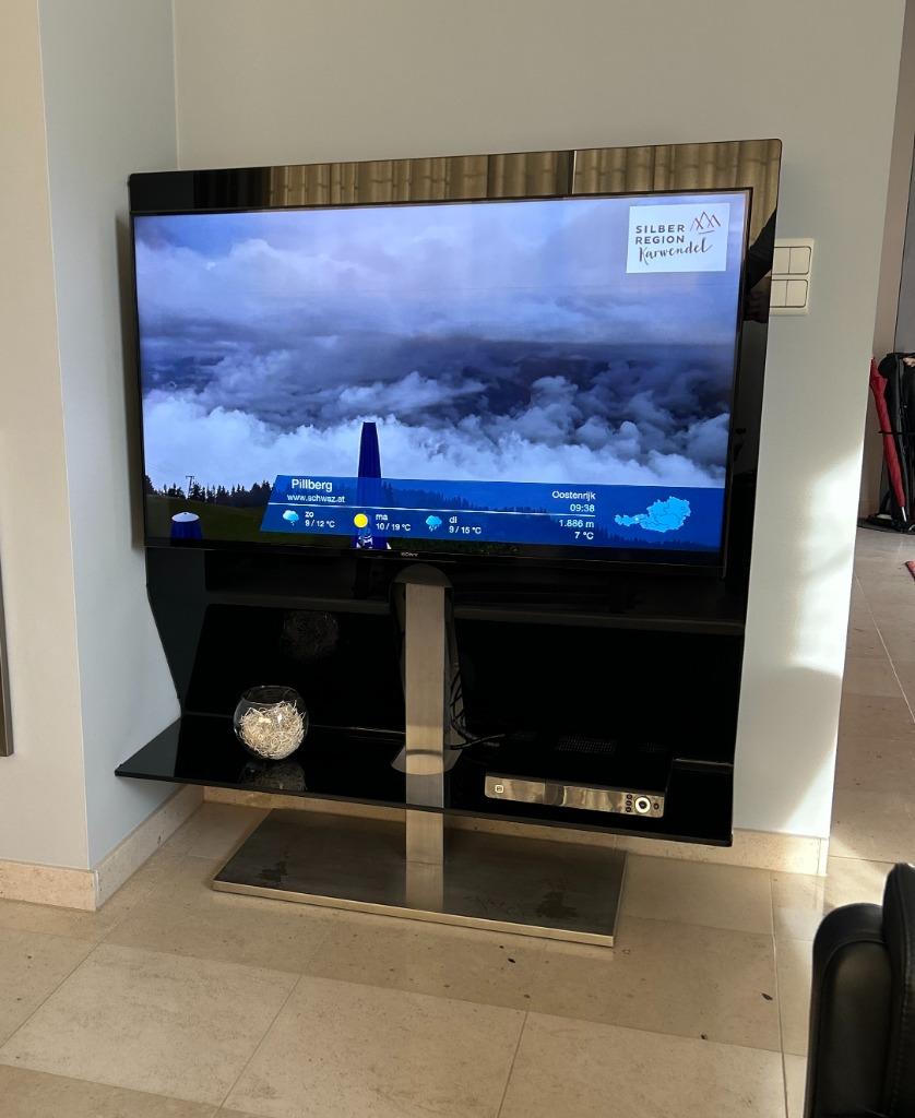 Tv meubel in zwart glas, Ophalen, 100 tot 150 cm, 100 tot 150 cm, Modern