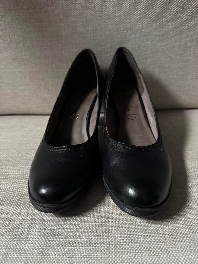 Pumps Tamaris maat 41, Ophalen, Pumps, Zwart, Zo goed als nieuw