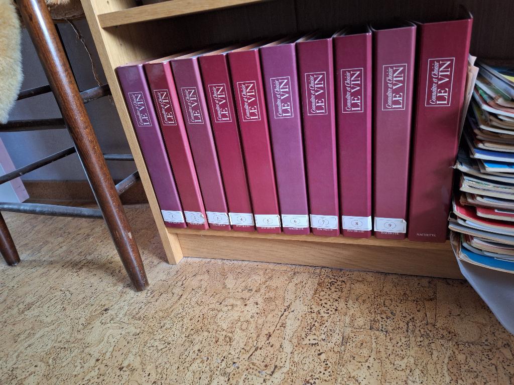 'le vin',  10-delige reeks wijntijdschriften, Ophalen, Zo goed als nieuw, Overige onderwerpen