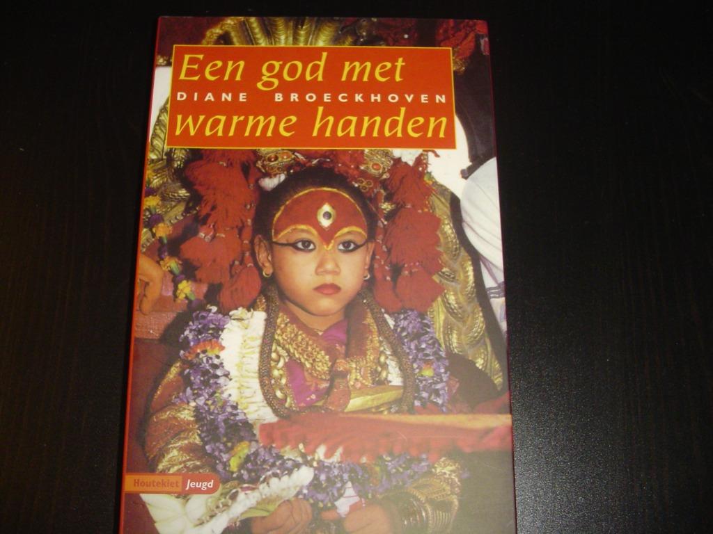 Een god met warme handen - Diane Broeckhoven, Ophalen of Verzenden, Zo goed als nieuw