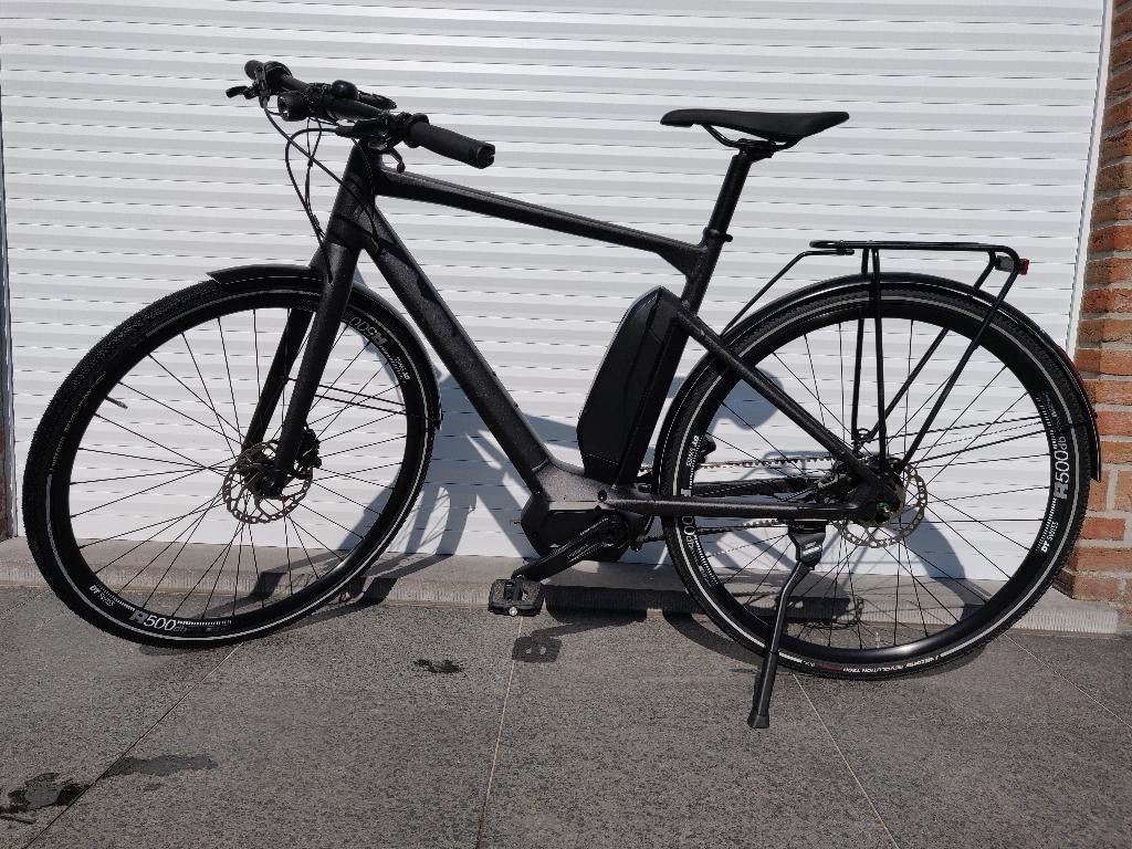 BMC e-bike - superlicht en sportief, Zo goed als nieuw, 51 tot 55 cm, 50 km per accu of meer, Ophalen