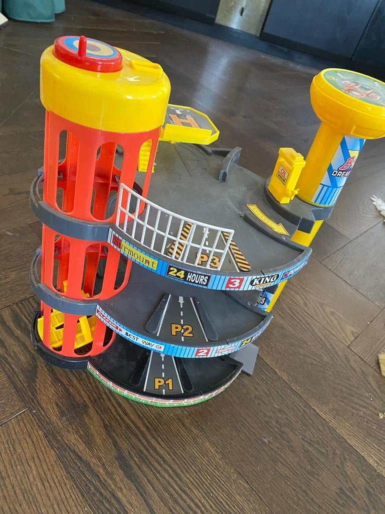 Parkeergarage speelgoed, Kinderen en Baby's, Speelgoed | Overig, Ophalen