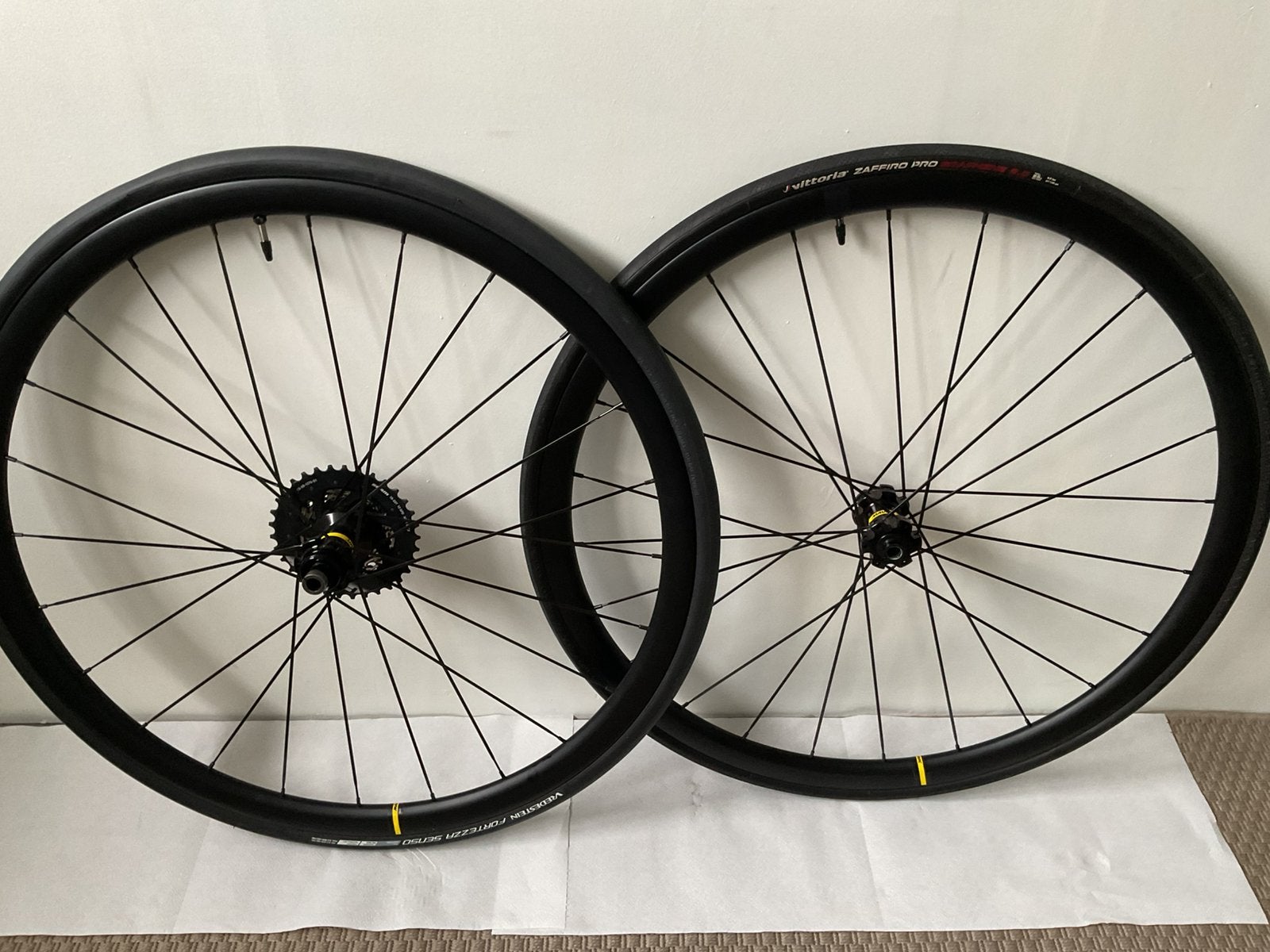 Mavic wielen, Fietsen en Brommers, Ophalen, Zo goed als nieuw