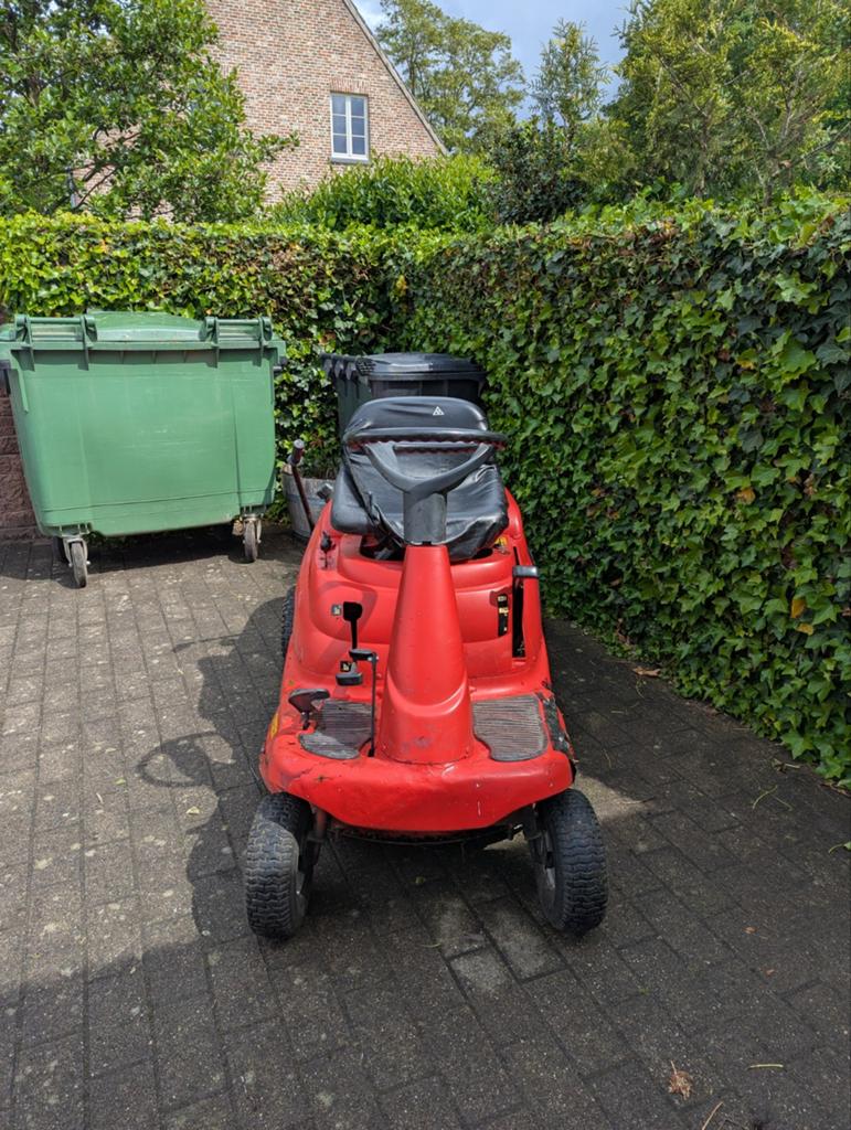 Toro zitmaaier, Tuin en Terras, Zitmaaiers, Ophalen, Gebruikt, TORO, Opvangbak