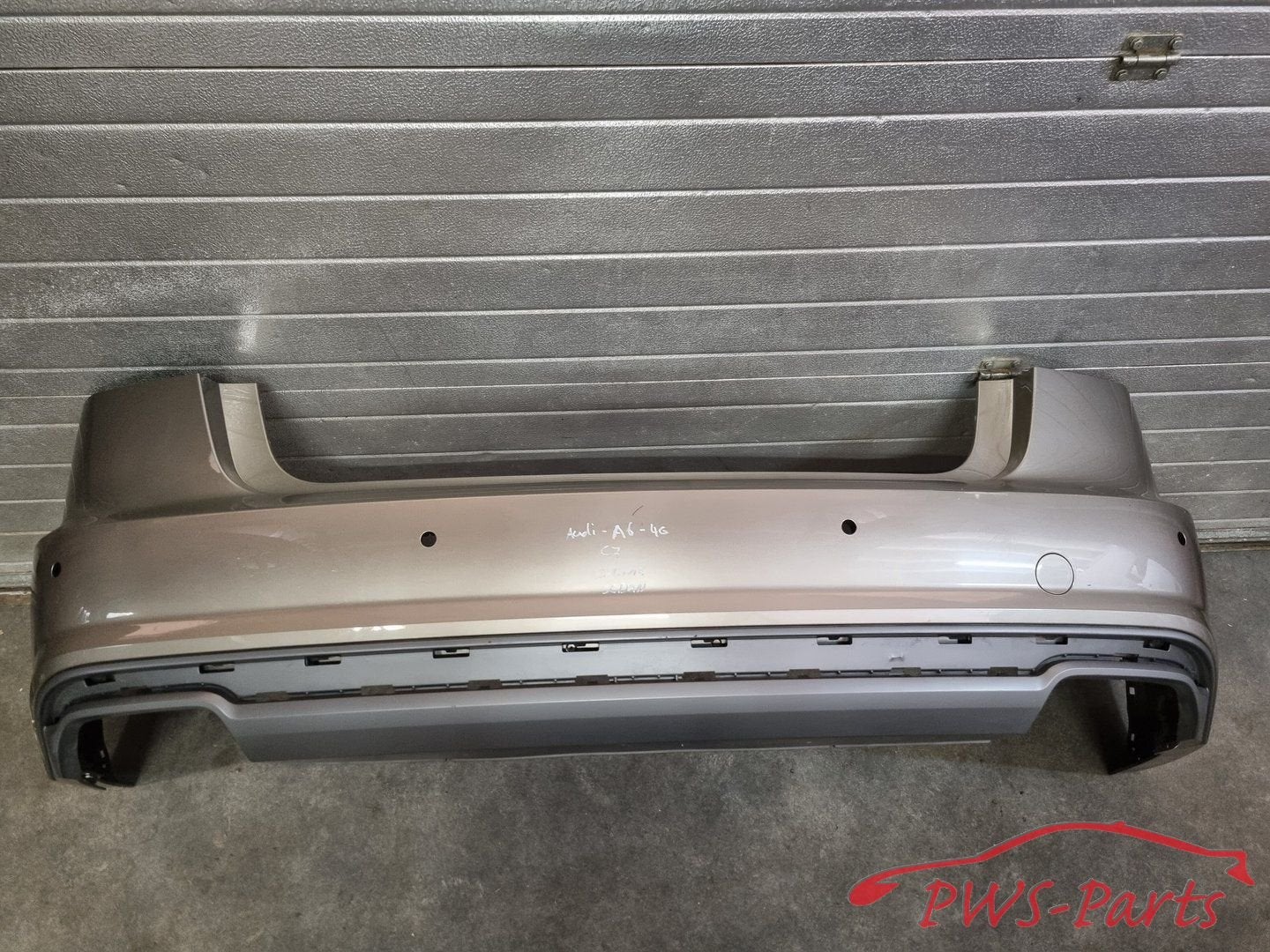AUDI A6 4G C7 S-LINE SEDAN FACELIFT ACHTERBUMPER ORIGINEEL, Gebruikt, -, -, Achter
