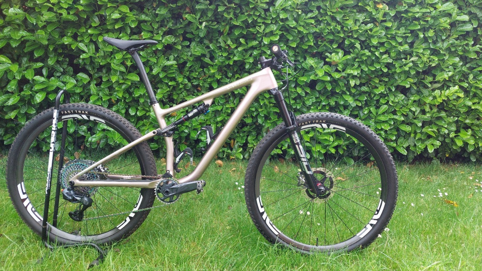 Specialized SWORKS  EPIC EVO 2023, Medium met ENVE wielen., Vélos & Vélomoteurs, Vélos | VTT & Mountainbikes