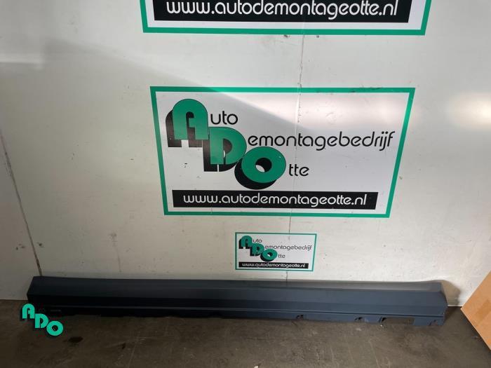 Zijskirt links van een Mercedes GLK-Klasse (GLK-Klasse 08-), -, Nieuw, Ophalen of Verzenden, -