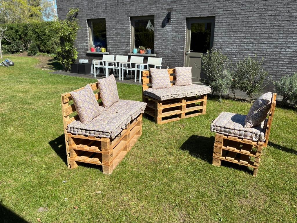 Loungeset paletten met kussens, Tuin en Terras, Ophalen, 5 zitplaatsen, Gebruikt, Loungeset