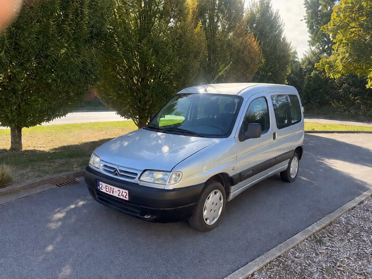 Citroen berlingo 1.4 benzine gekeurd voor verkoop met carpas, Auto's, Berlingo, 5 deurs, Particulier, Euro 3