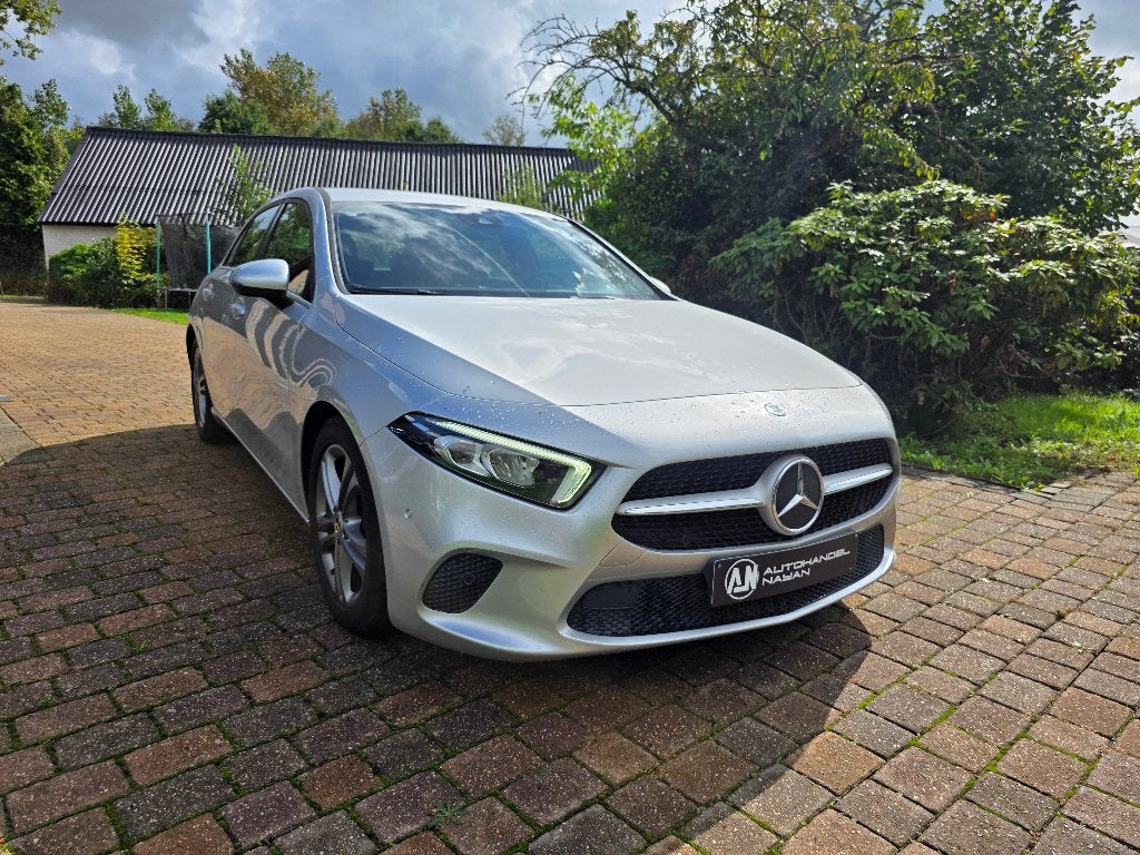Mercedes-Benz A 180 Automaat 7G, Autos, 100 kW, Achat, 139 g/km, Euro 6