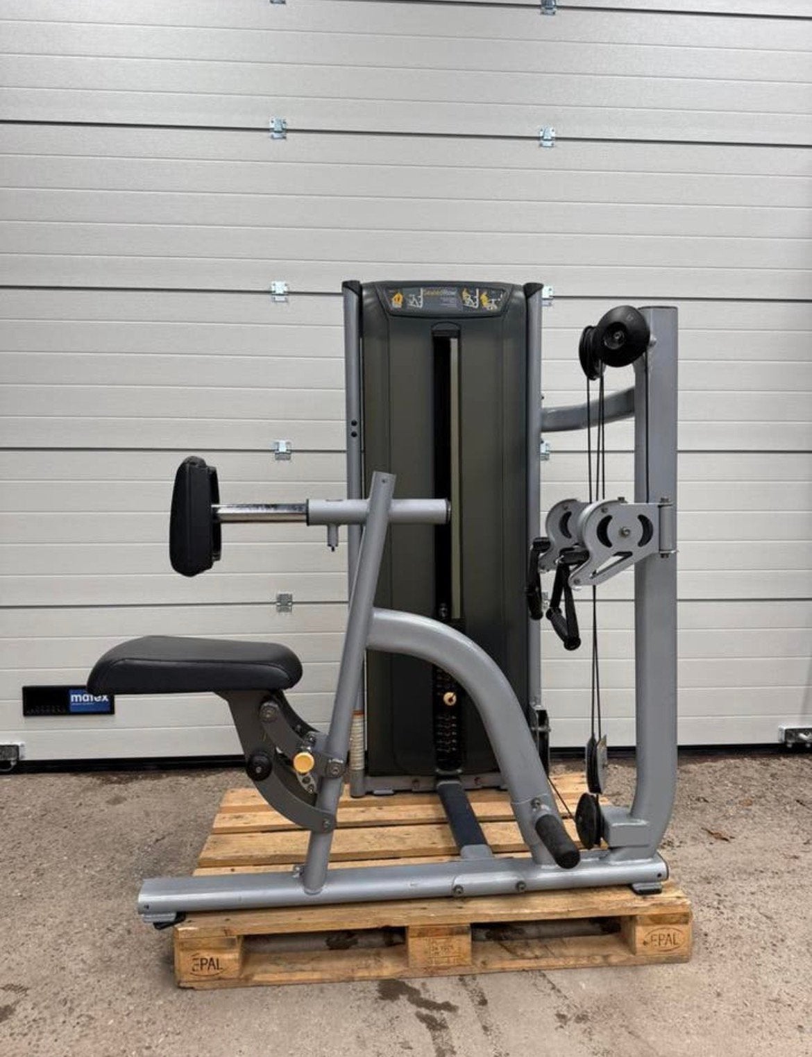 Matrix seated row met 72 kg gewichten / fitness / gym / rug, Enlèvement, Utilisé, Bras, Autres types