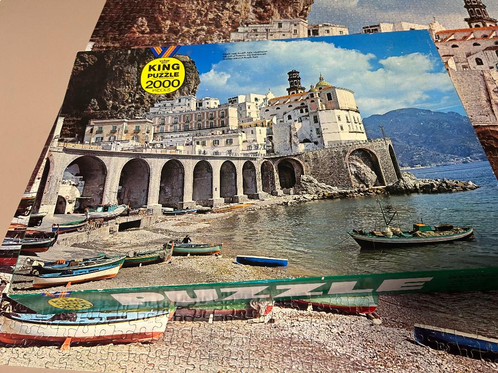 Puzzel 2000 stukjes, Ophalen of Verzenden, Meer dan 1500 stukjes, Zo goed als nieuw, Legpuzzel