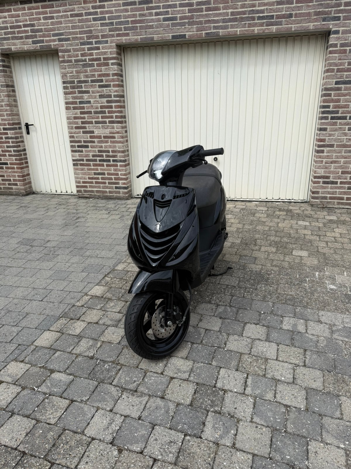 Piaggio Zip B Klasse 4-takt, Fietsen en Brommers, Ophalen, Zo goed als nieuw, Piaggio