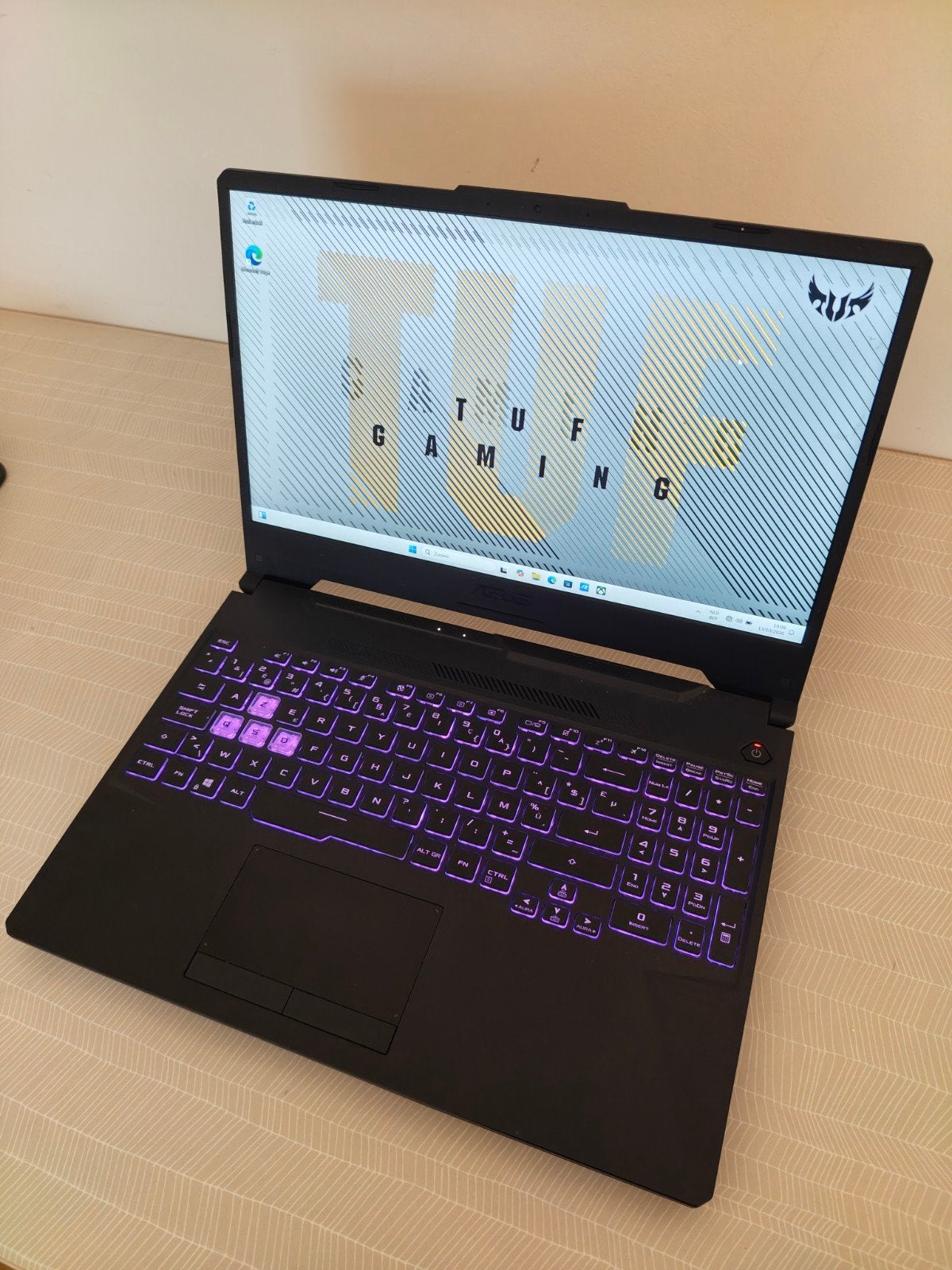 ASUS TUF Gaming A15 – Ryzen 7 – 16 GB RAM – 512 GB SSD – RTX, Informatique & Logiciels, Amd, Comme neuf, Enlèvement, Gaming