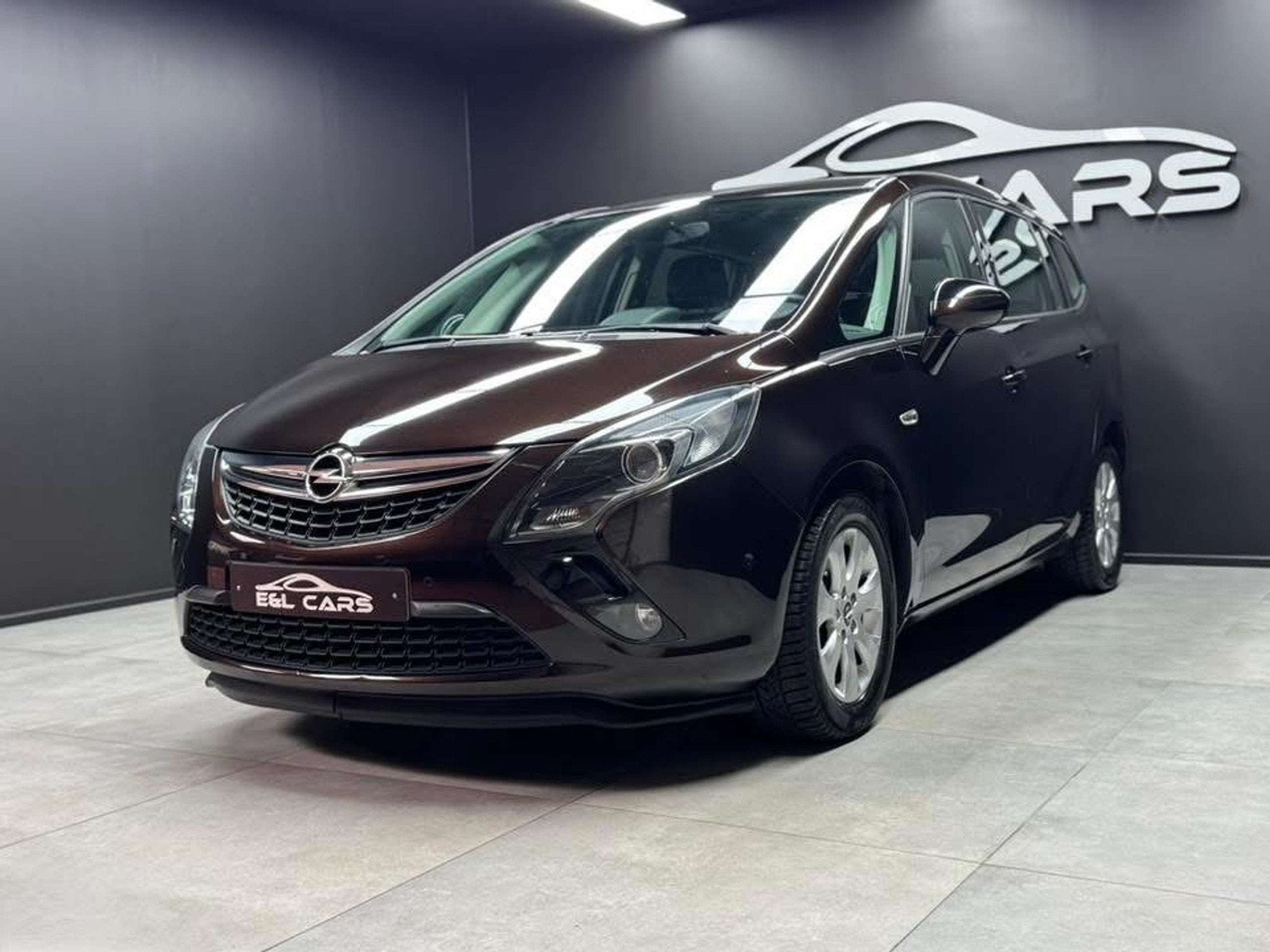 Opel Zafira Tourer Zafira 1.4 Turbo 7 places *12 mois de gar, Auto's, Stof, Gebruikt, Bruin, 7 zetels