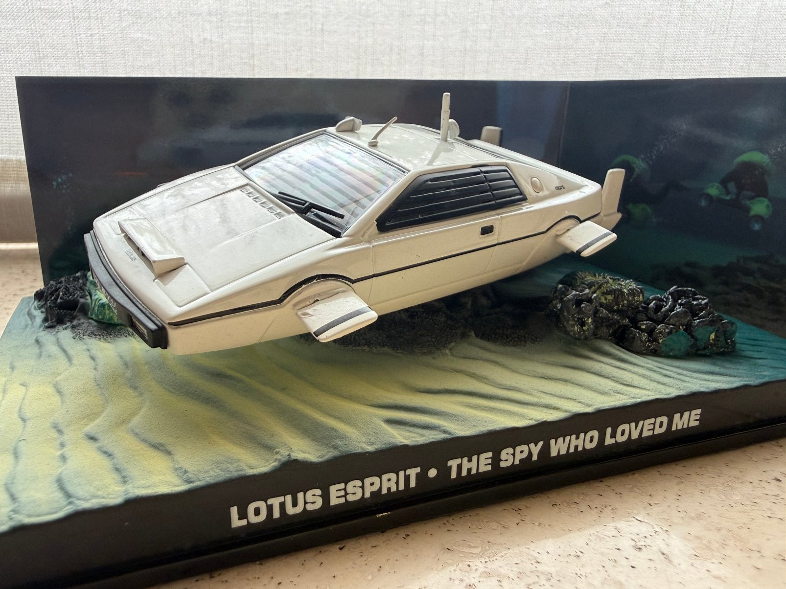Lorus Esprit S1 Submarine, Hobby en Vrije tijd, Modelauto's | 1:43, Zo goed als nieuw, Auto, Universal Hobbies, Ophalen of Verzenden