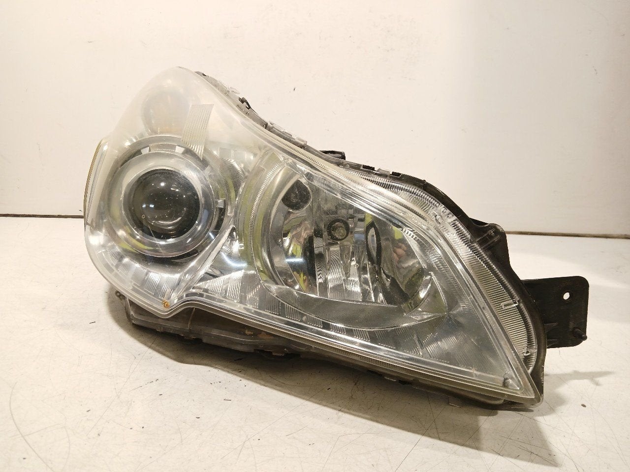 Koplamp rechts Subaru Legacy, Subaru, Onderdelen@venauto.nl, Van der Ven Autorecycling B.V., Ettenseweg 76, 4706 PB Roosendaal, The Netherlands