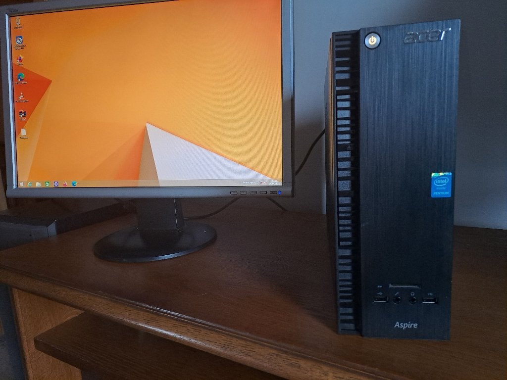 Acer desktop  / Intel  processor, HDD, 8 GB, Enlèvement, 500 GB