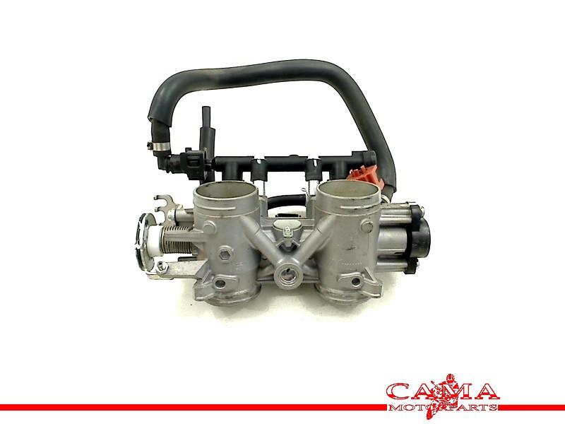 GASKLEPHUIS Yamaha MT 07 2018-2020 (MT07 MT-07 FZ-07), Dhr. S. di Majo, Gebruikt, Info@cama-motorparts.nl, P.J. Troelstraweg 8 8
3144 CX  MAASSLUIS, NL
