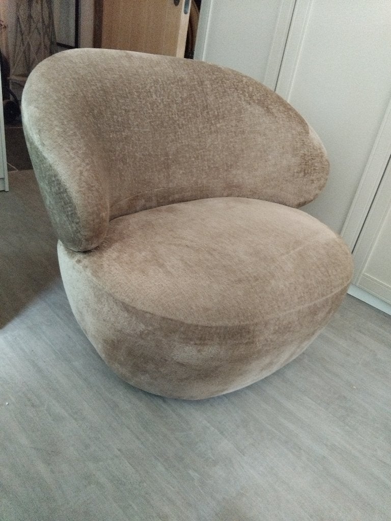 ronde zetel in beige kleur nieuwstaat, Huis en Inrichting, Ophalen, Zo goed als nieuw