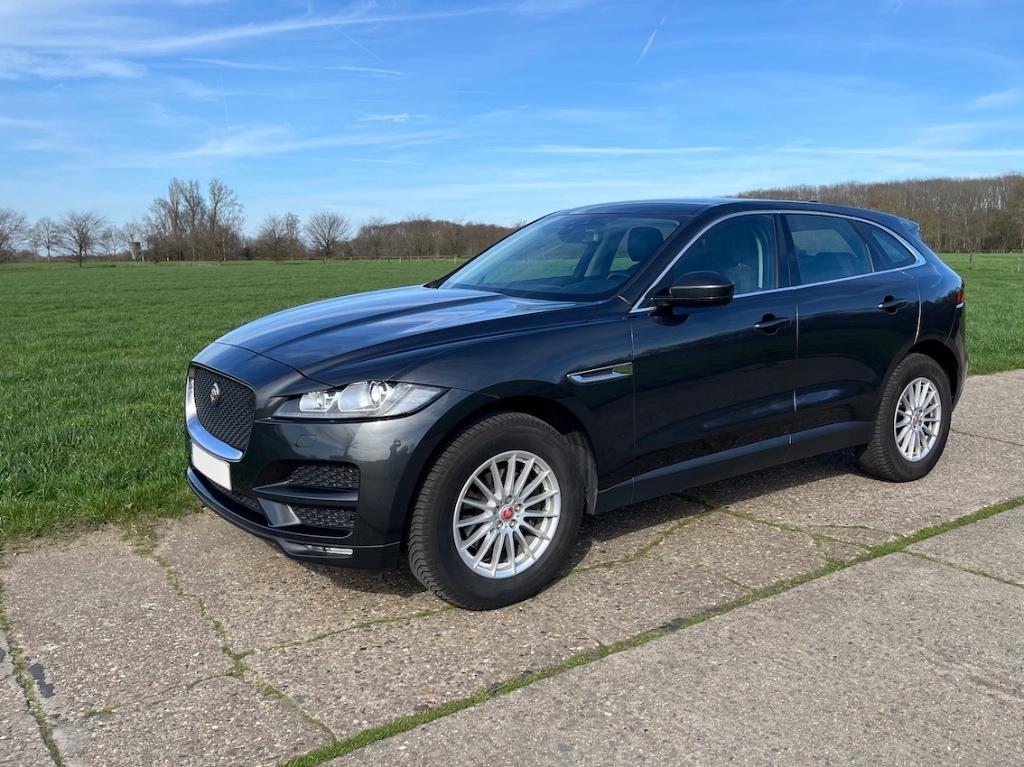 VOITURE FAMILIALE DE LUXE HAUT DE GAMME : Jaguar F-Pace, Cuir, Achat, Euro 6, Noir