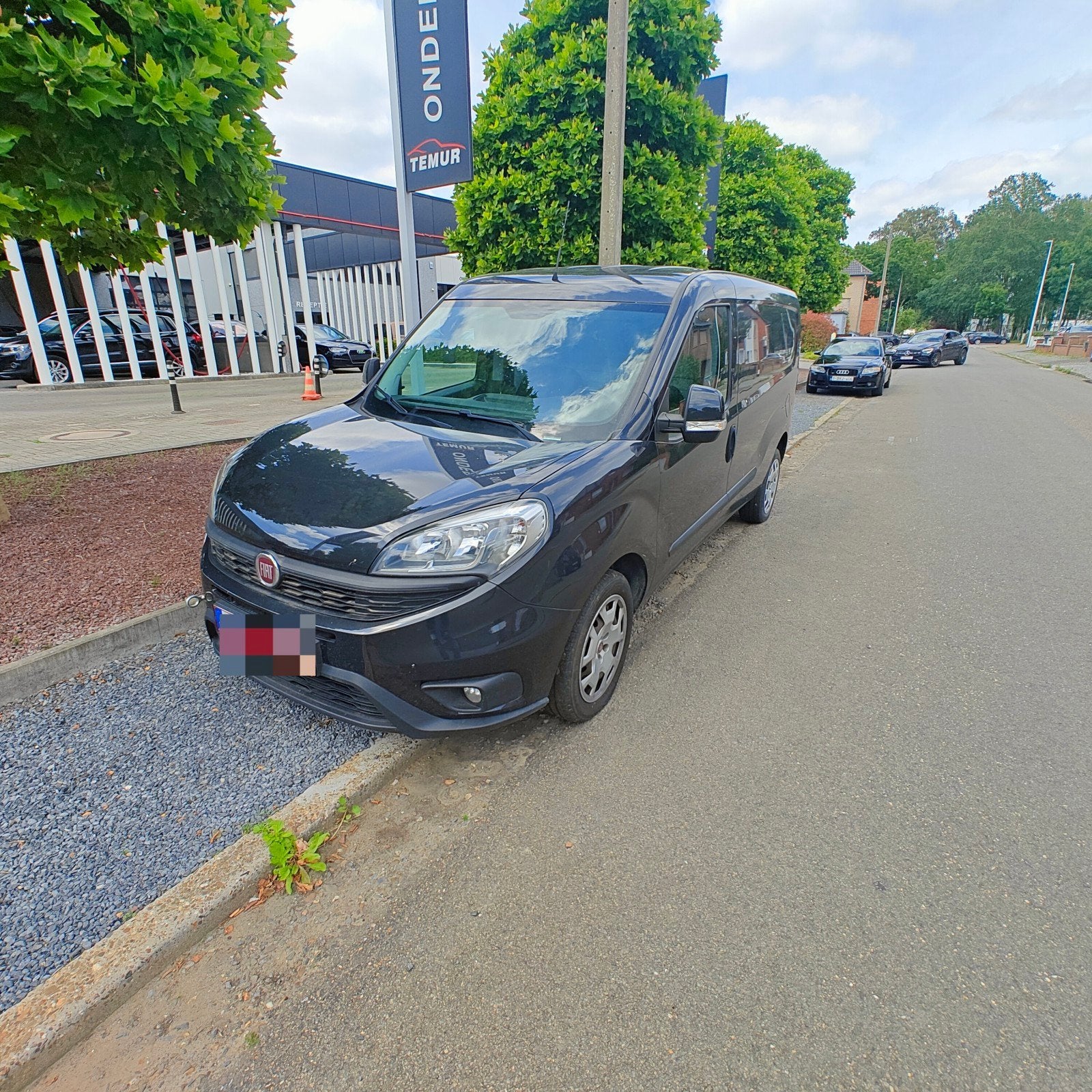 Fiat Doblo 1.4 benzine 2017 *PERTOTAL KOPPAKKING DEFECT*, Achat, Boîte manuelle, Noir, Particulier