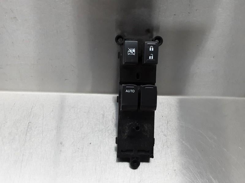 RAAMSCHAKELAAR Suzuki Swift (ZA / ZC / ZD) (01-2010/04-2017), Gebruikt, Suzuki