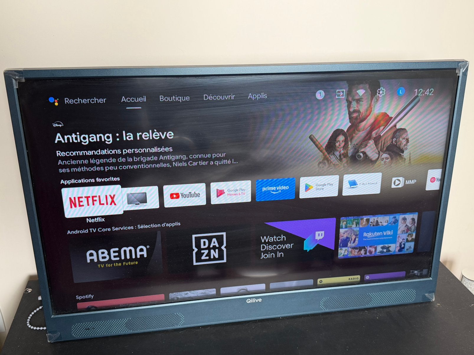 Smart tv met batterij (zeer zeldzaam en praktisch!!), Audio, Tv en Foto, Televisies, Ophalen, Zo goed als nieuw, Smart TV