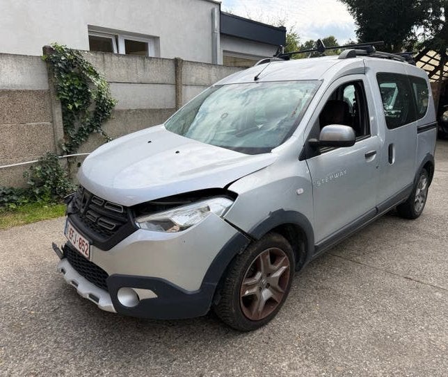 DACIA DOKKER STEPWAY | 2017 | 1.5 DCI | EURO 6B| ONGEVALAUTO, Autos, Achat, Euro 6, Entreprise, Boîte manuelle