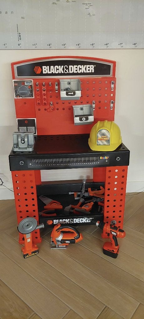 Speelgoed werkbank black & decker, Ophalen, Zo goed als nieuw