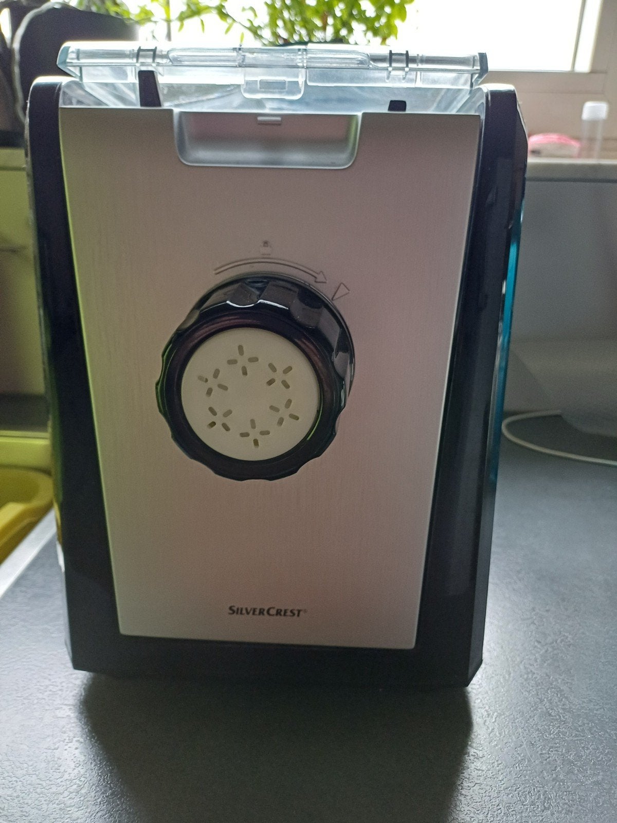 pasta machine, Enlèvement