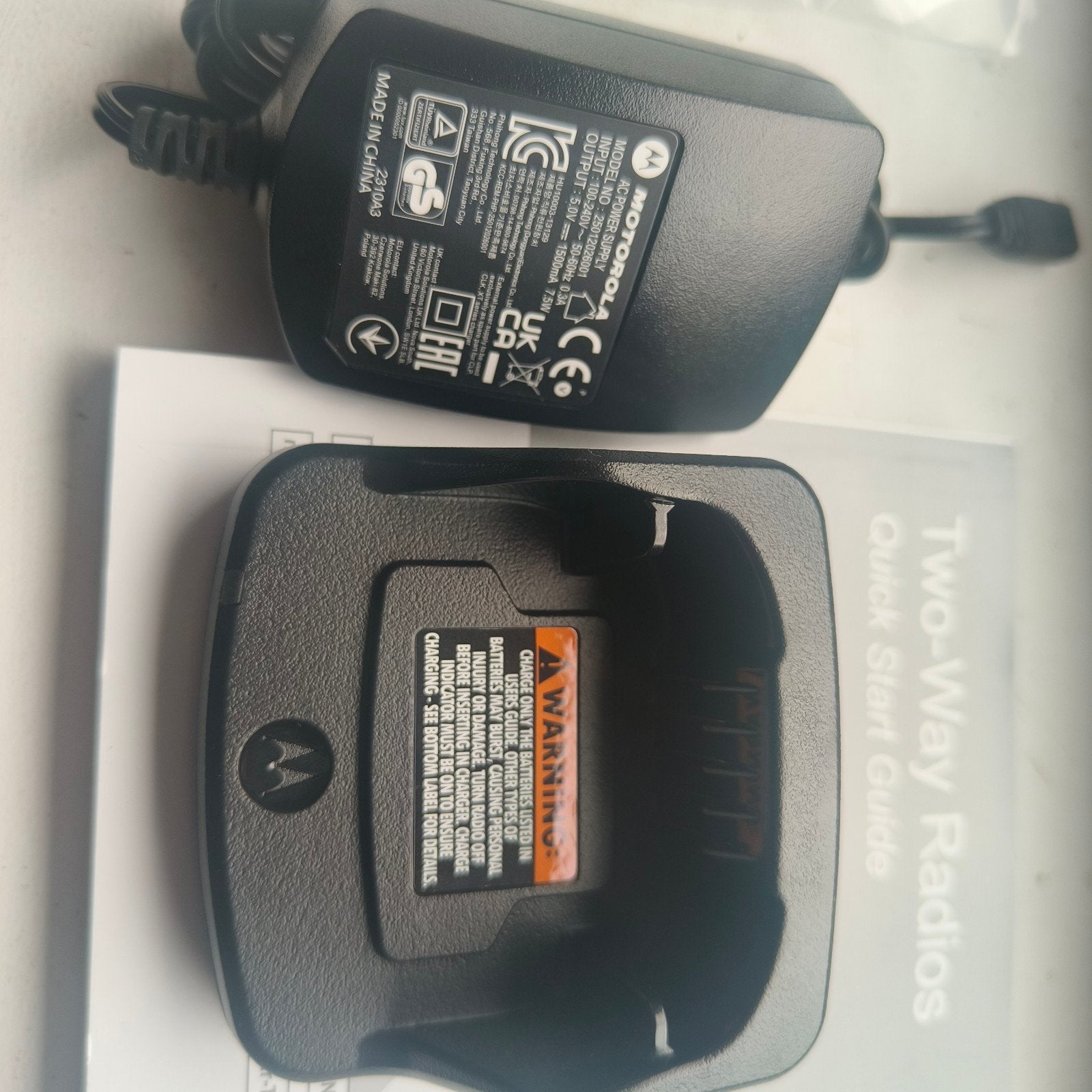 Motorola xt420 zender oplaad station - nieuw, Enlèvement ou Envoi