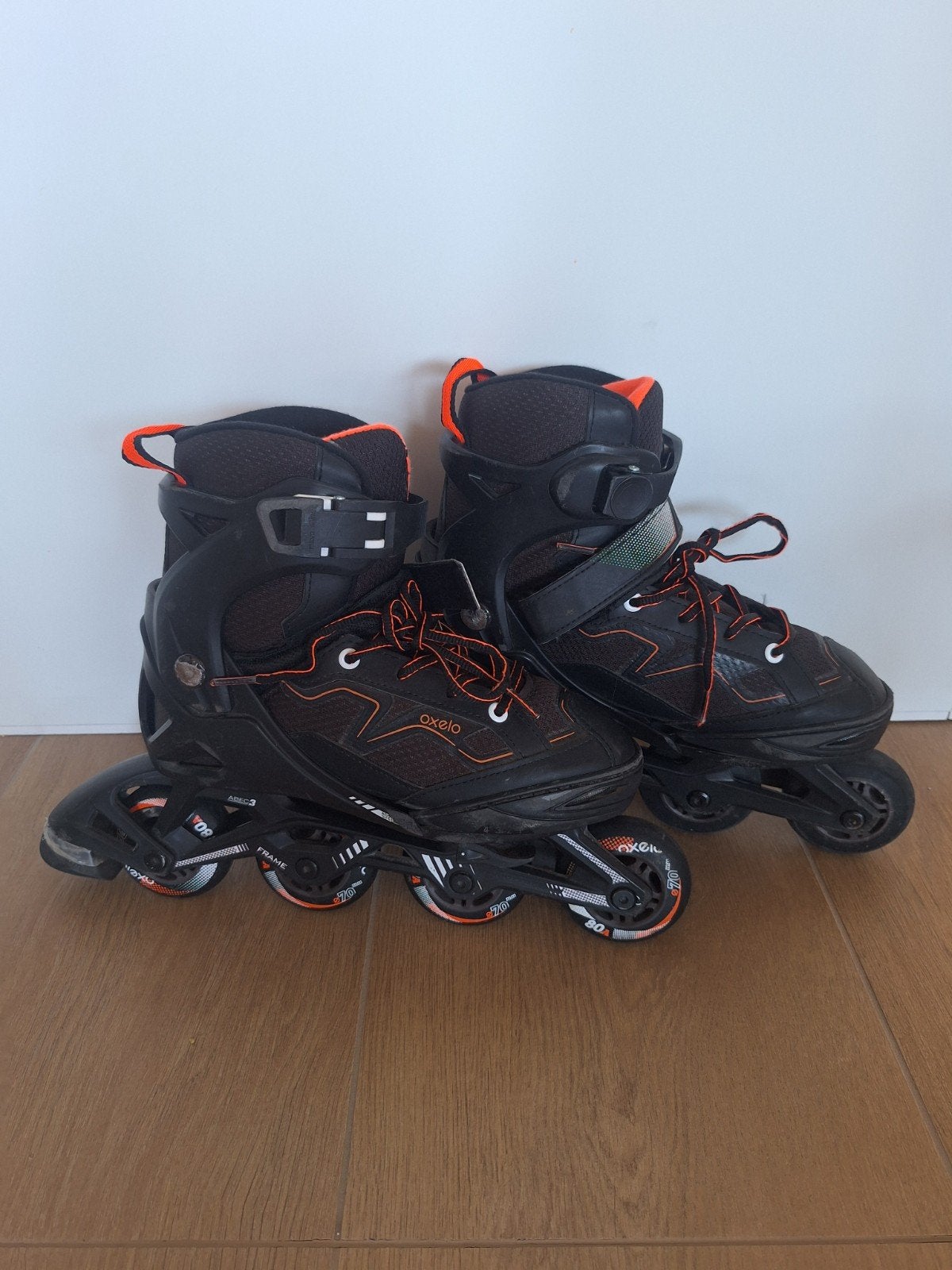 Zwarte skeelers Oxelo maat 35-38, Verstelbaar, Zo goed als nieuw, Inline skates 4 wielen, Ophalen