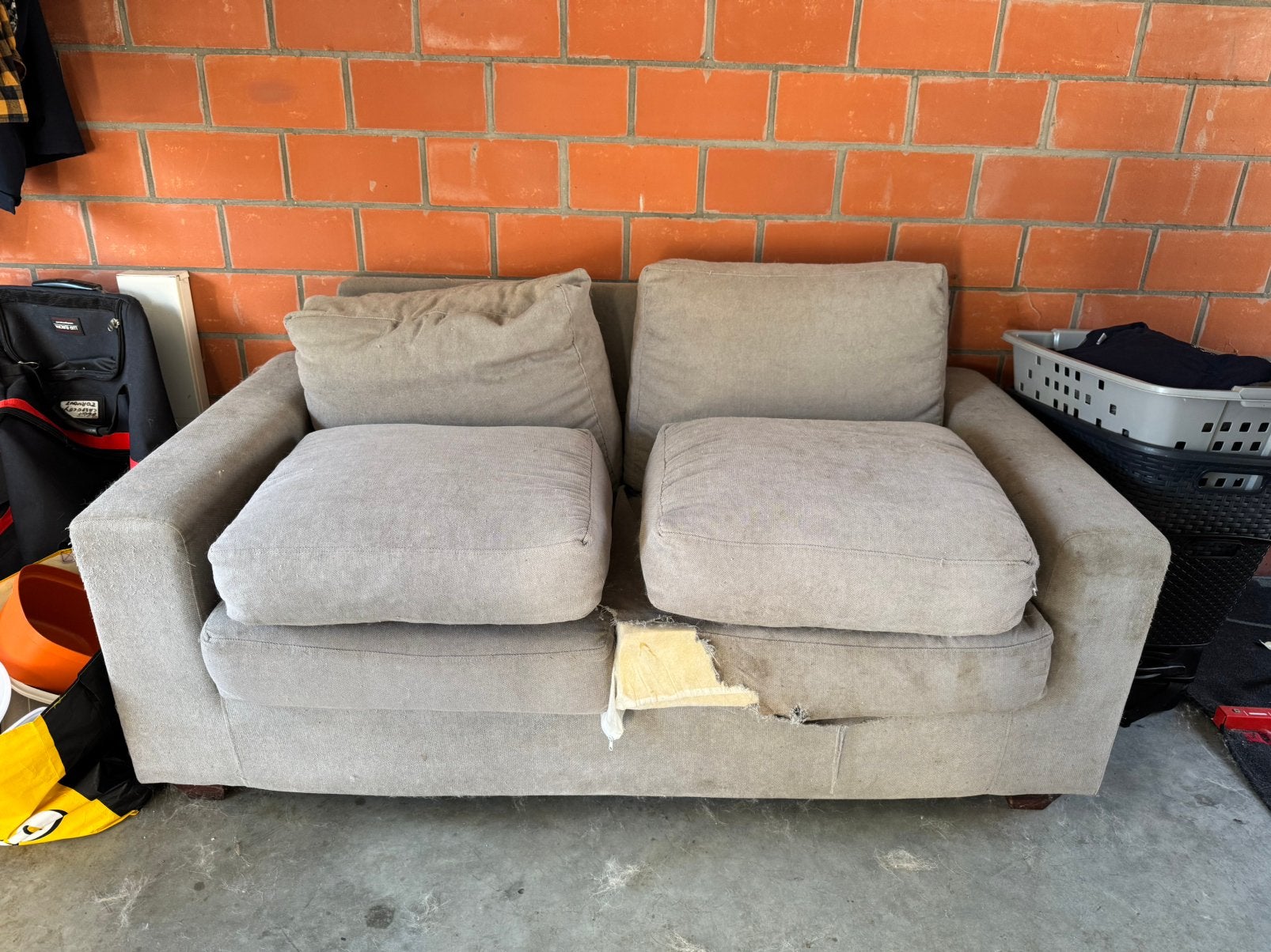 GRATIS zetel, Huis en Inrichting, Ophalen, Gebruikt, Tweepersoons, Rechte bank