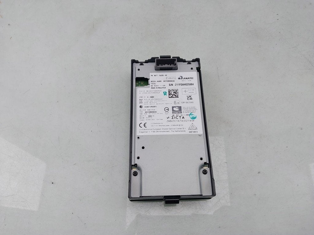 CHARGEUR DE TELEPHONE A INDUCTION (|NX7T19J235AD|2641479|), Ford-Werke GmbH, Utilisé, Kunden@ford.com, Henry-Ford-Straße  1
50735  Köln, DE