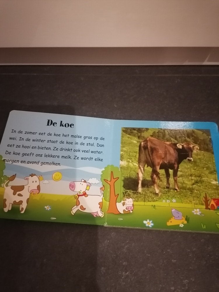 leuk (voor)leesboek met 5 dierenpuzzels, Ophalen, Zo goed als nieuw, Puzzelen