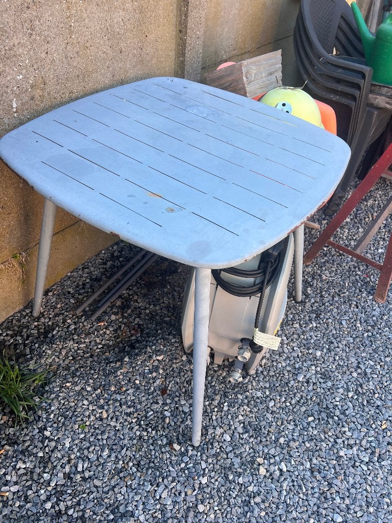 table de terrasse en métal 80cm/80cm, Jardin & Terrasse, Tables de jardin, Enlèvement, Utilisé, Carré, Métal